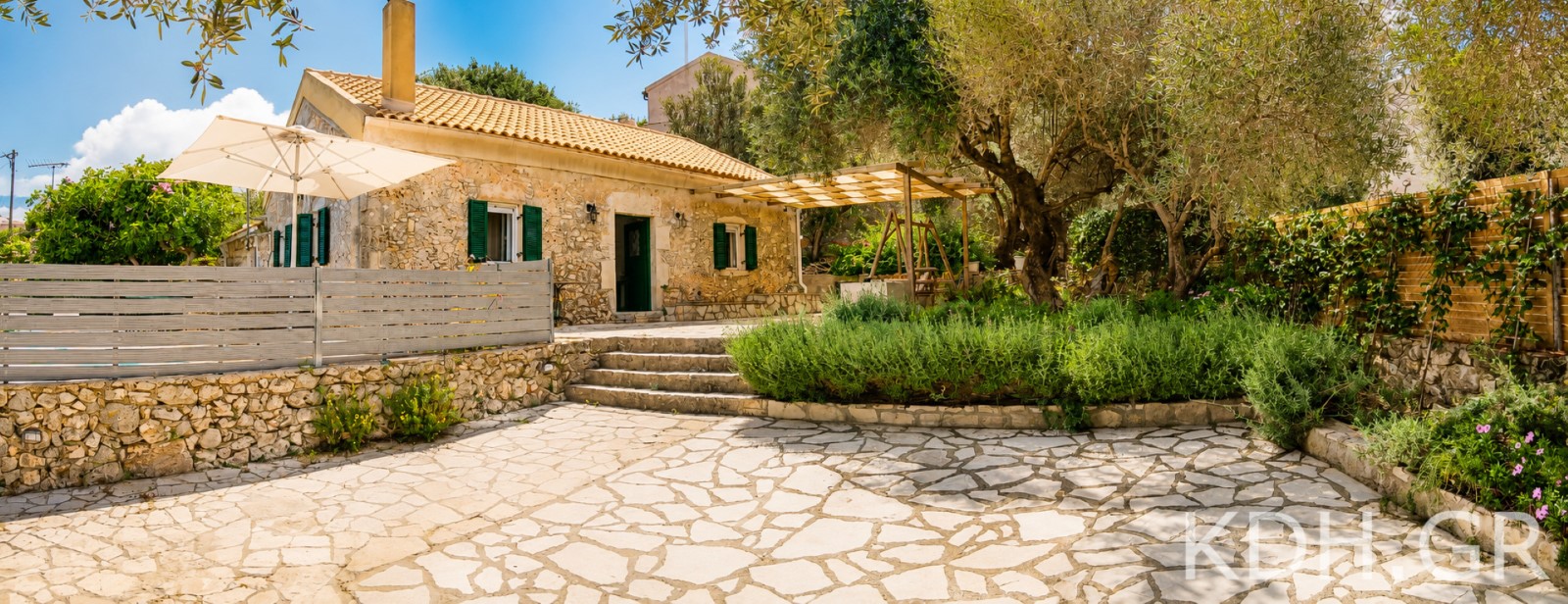 Courtyard and outdoor area